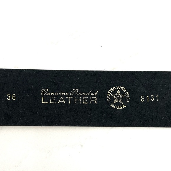 Sculptural Buckle Leather Belt Silvertone Hammered Look Black Leather Size 36 - Picture 4 of 8